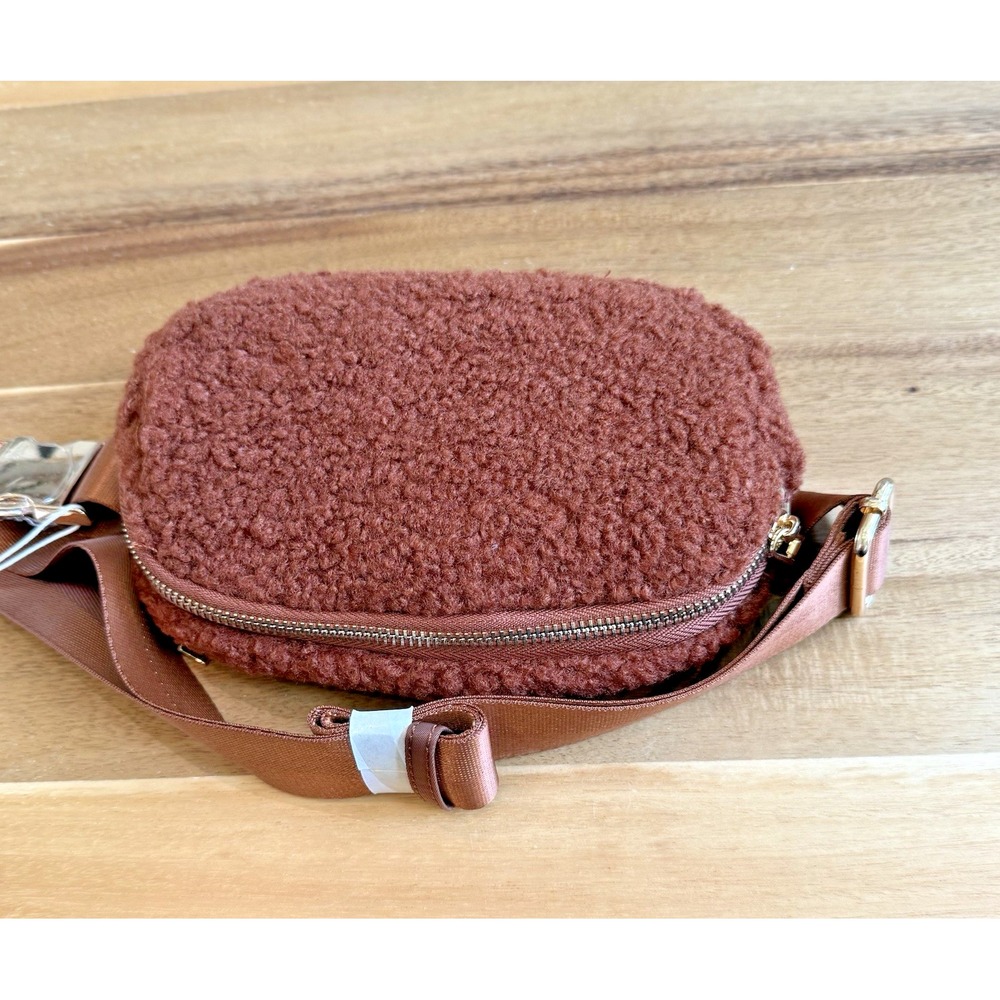 Urban Expressions Fuzzy Belt Bag Tan Santi Crossbody Unisex Fanny‎ Pack NEW - Picture 12 of 16